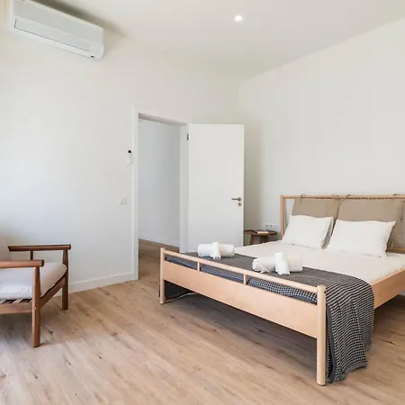 Downtown 1 Bedroom E - 150m From The